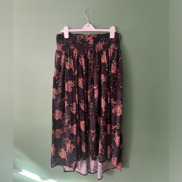 Torrid Maxi Challis Smocked Waist Button Skirt - Picture 4 of 4